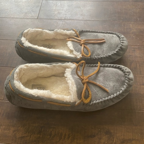 UGG Suede Moccasin Slippers with Tan Bow - Picture 3 of 11